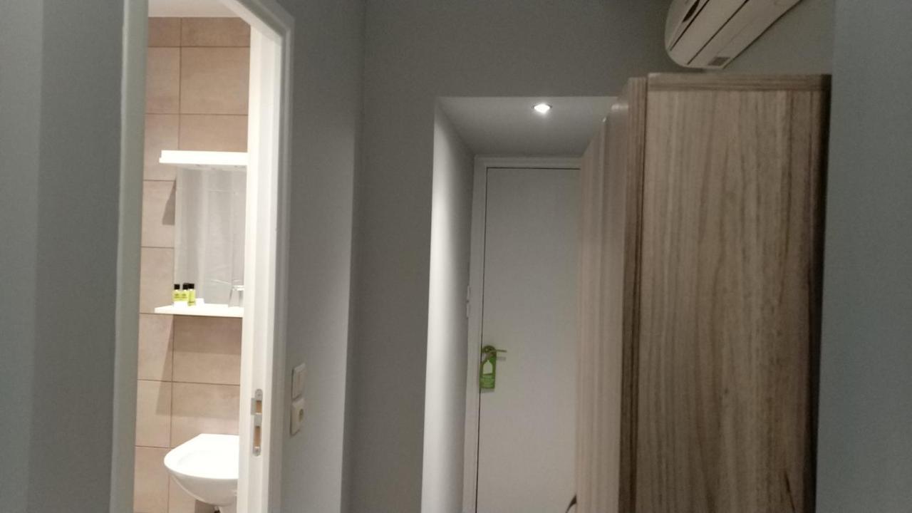 Ambrosia Suites Афины Экстерьер фото
